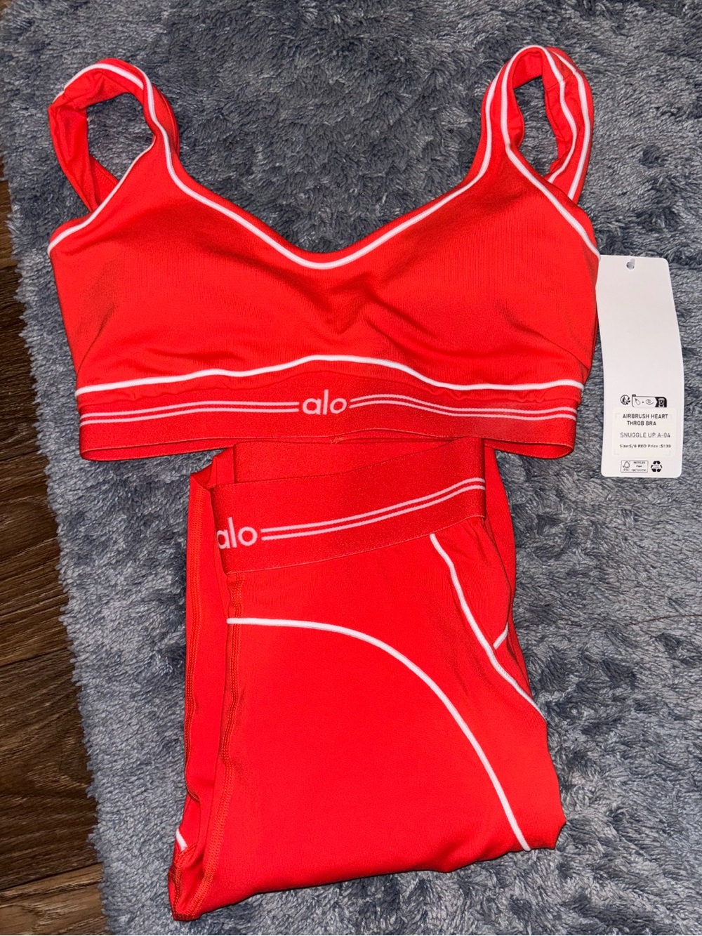 ALO Yoga Women's Bright Red Sports Bralette with White Piping